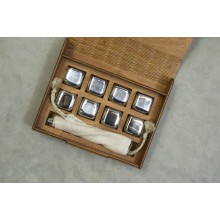 Кубики  для виски Moltis Relax Whiskey Stones Original Wood 8 шт из метала в сребном цвете (MBS-10506)