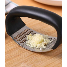 Чеснокодавка , Пресс для чеснока с ручкой Arc - Shaped Garlic Press